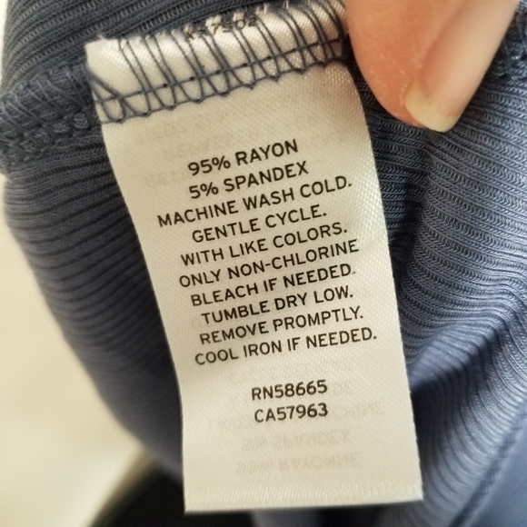 Make + Model ribbed crew neckline  tank top - Picture 5 of 5